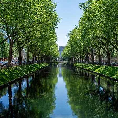 Sportschule Wedau Дуйсбург