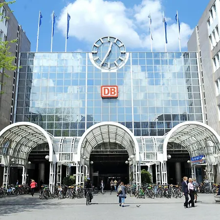 Sportschule Wedau 3* Дуйсбург